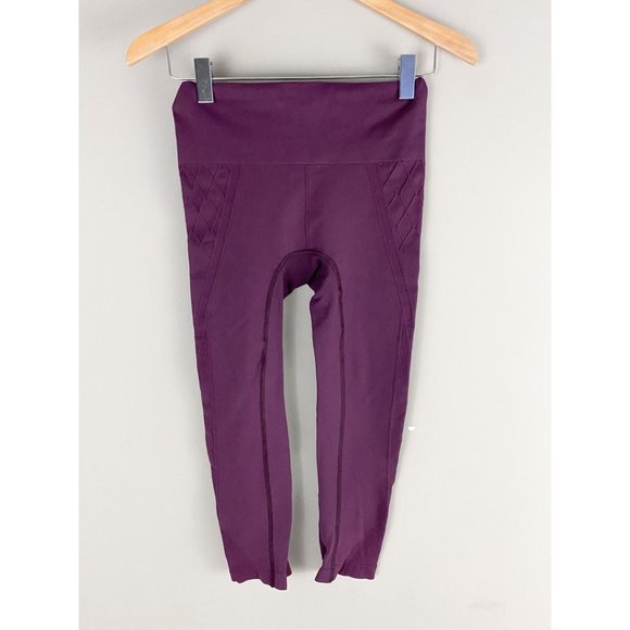Athleta Maroon Plum Textured Athletic Drawstring Waist Cropped Leggings Small - Picture 1 of 3